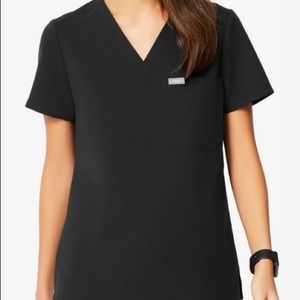 FIGS Catarina One Pocket Scrub Top